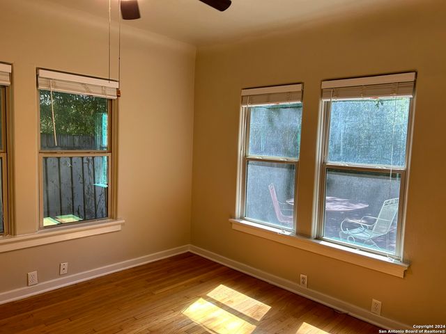 224 E Rosewood Ave Apt 1, San Antonio, TX 78212