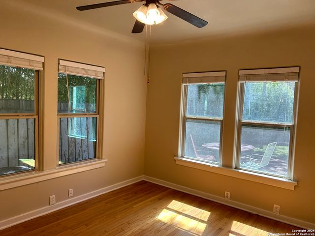 224 E Rosewood Ave Apt 1, San Antonio, TX 78212