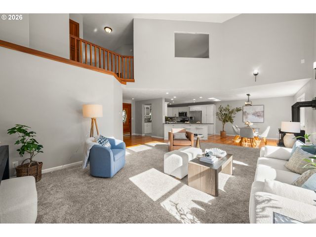 2262 TODD St, Eugene, OR 97405