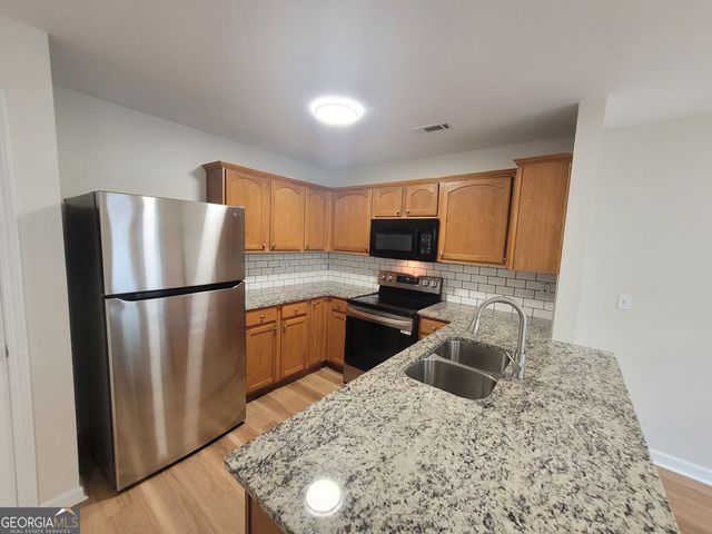 625 Chase Lane, Mcdonough, GA 30253