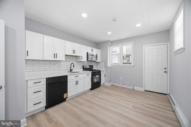 2139 S 15TH ST, Philadelphia, PA 19145