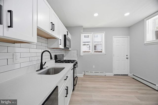 2139 S 15TH ST, Philadelphia, PA 19145