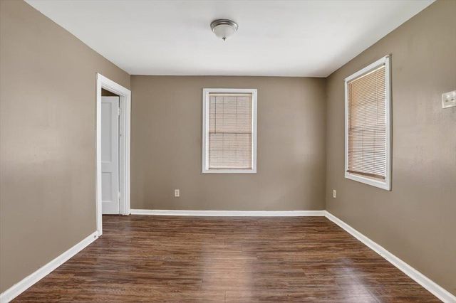 910 ANNIE ST, Memphis, TN 38107