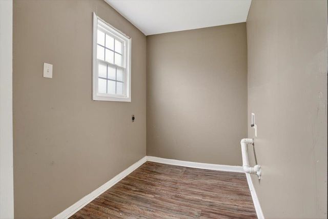 910 ANNIE ST, Memphis, TN 38107