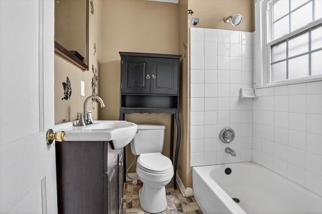 910 ANNIE ST, Memphis, TN 38107