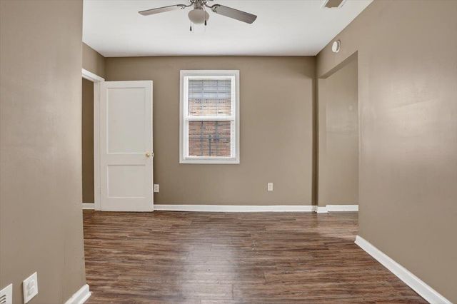 910 ANNIE ST, Memphis, TN 38107