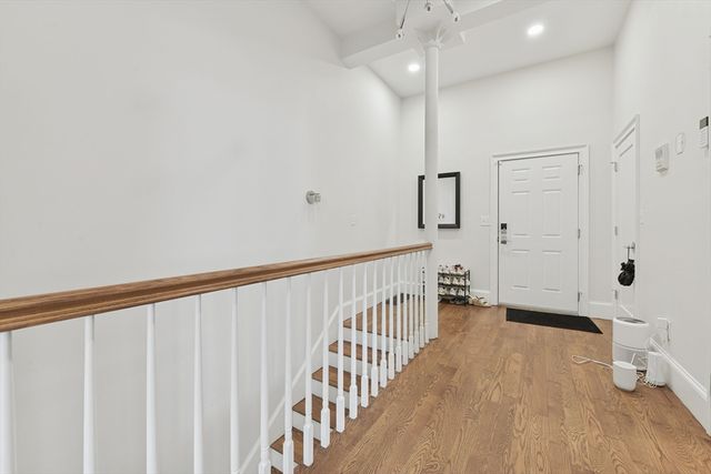 467 E 8th 1A, Boston, MA 02127
