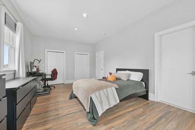 467 E 8th 1A, Boston, MA 02127