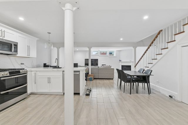 467 E 8th 1A, Boston, MA 02127