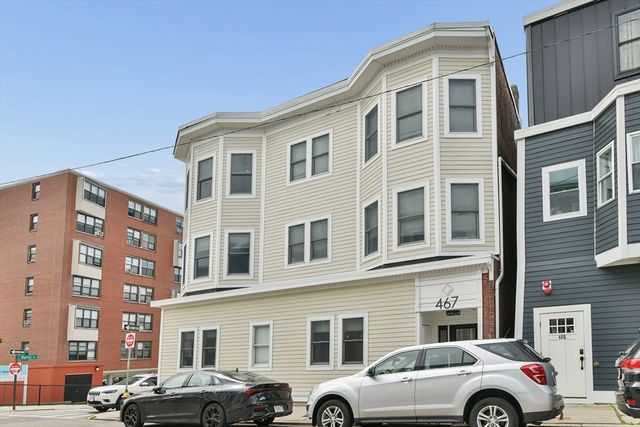 467 E 8th 1A, Boston, MA 02127