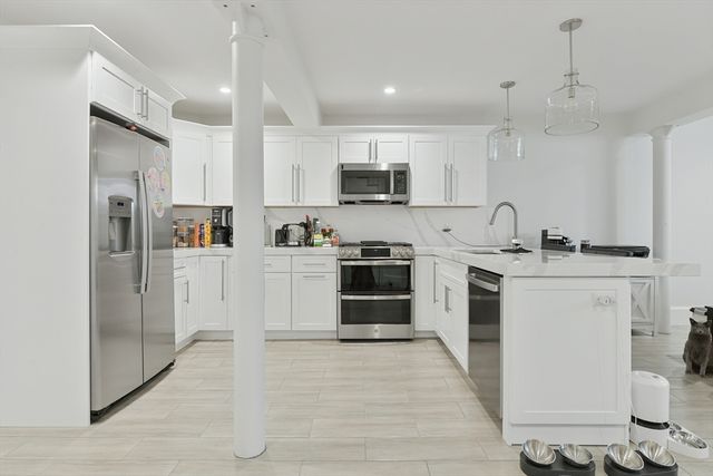 467 E 8th 1A, Boston, MA 02127