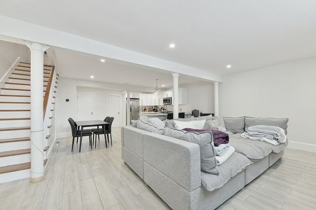 467 E 8th 1A, Boston, MA 02127