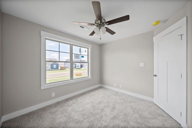 15 Echo Ridge, Oak Grove, KY 42262