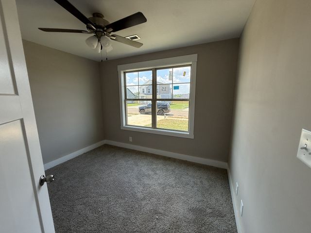 15 Echo Ridge, Oak Grove, KY 42262