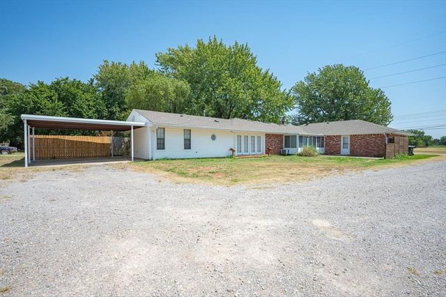 410 SE 24th Avenue, Norman, OK 73071