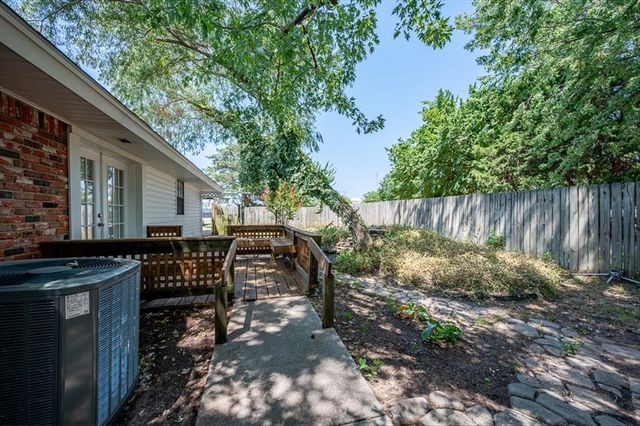 410 SE 24th Avenue, Norman, OK 73071