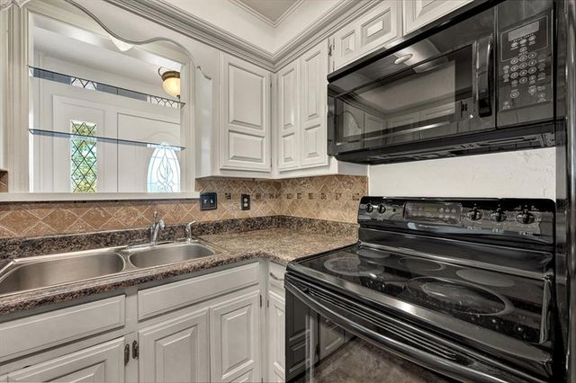 410 SE 24th Avenue, Norman, OK 73071