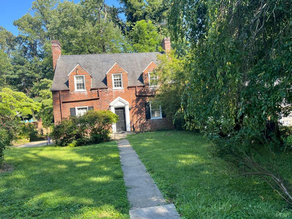 3914 Handy Street, Lynchburg, VA 24502
