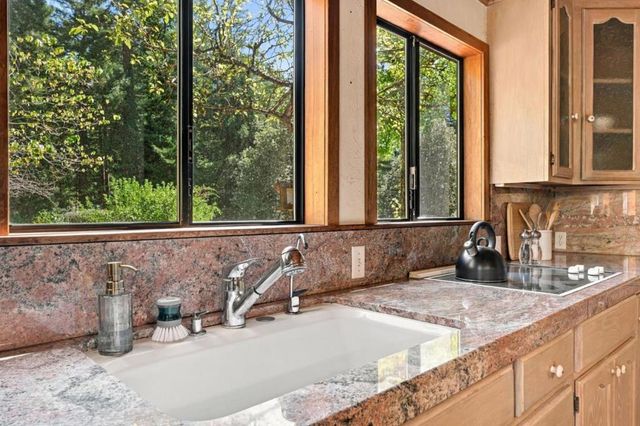 164 Filbert Road, Woodside, CA 94062