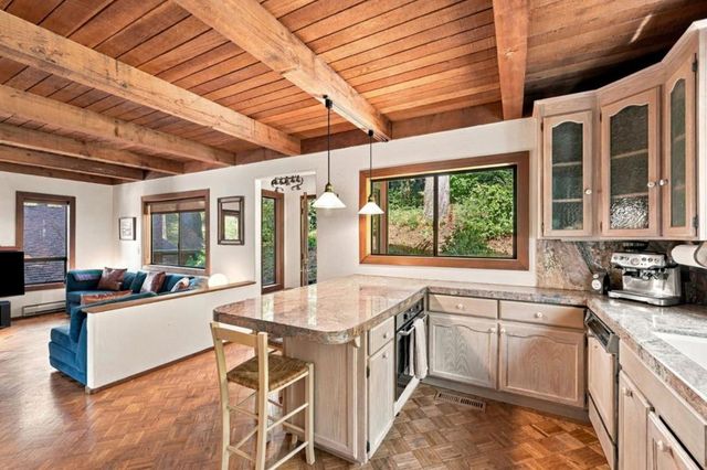 164 Filbert Road, Woodside, CA 94062