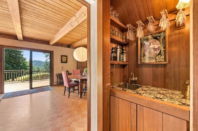 164 Filbert Road, Woodside, CA 94062