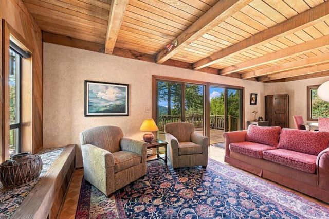 164 Filbert Road, Woodside, CA 94062