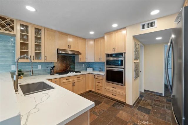 15 Calle Francesca, Rancho Santa Margarita, CA 92688