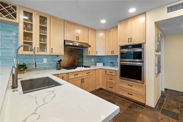 15 Calle Francesca, Rancho Santa Margarita, CA 92688