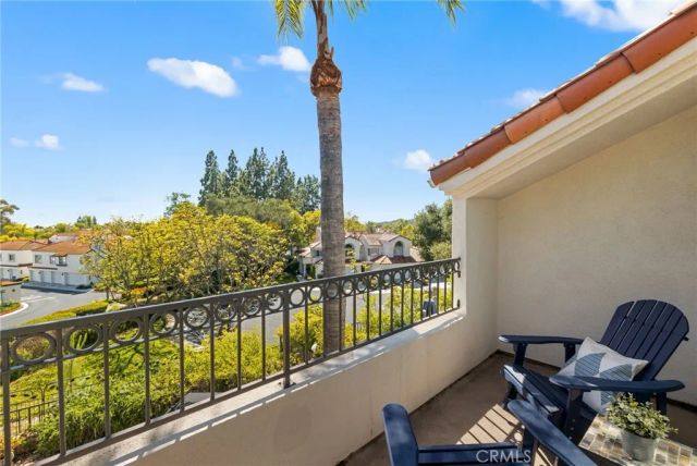 15 Calle Francesca, Rancho Santa Margarita, CA 92688