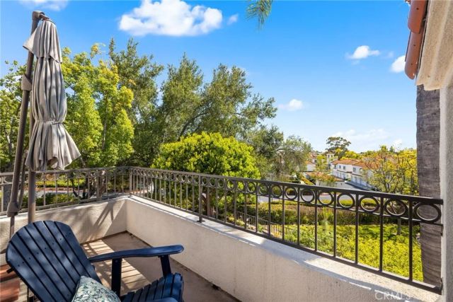 15 Calle Francesca, Rancho Santa Margarita, CA 92688
