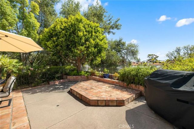 15 Calle Francesca, Rancho Santa Margarita, CA 92688