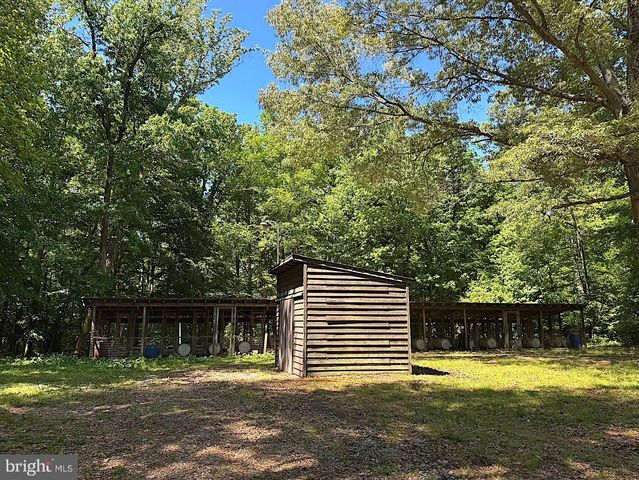 255 KNIGHTS RUN RD, Heathsville, VA 22473