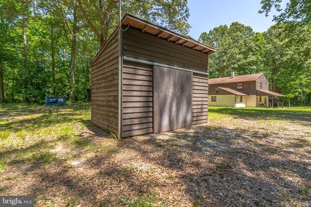 255 KNIGHTS RUN RD, Heathsville, VA 22473