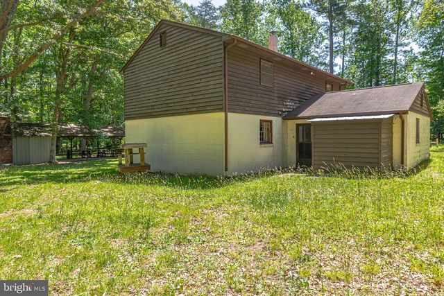 255 KNIGHTS RUN RD, Heathsville, VA 22473