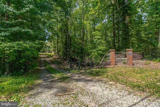 255 KNIGHTS RUN RD, Heathsville, VA 22473