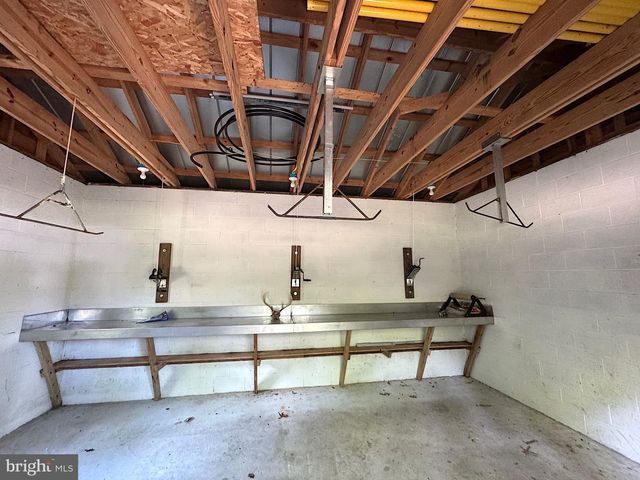 255 KNIGHTS RUN RD, Heathsville, VA 22473