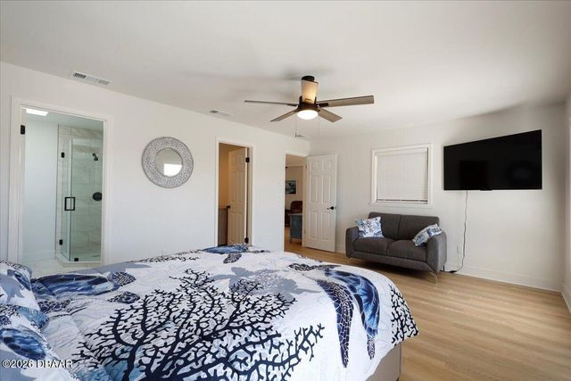 10 Flametree Court, Palm Coast, FL 32137