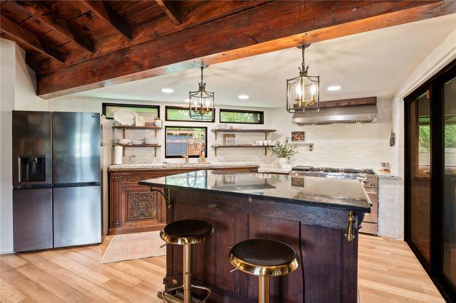 1908 Deats Road, Dickinson, TX 77539