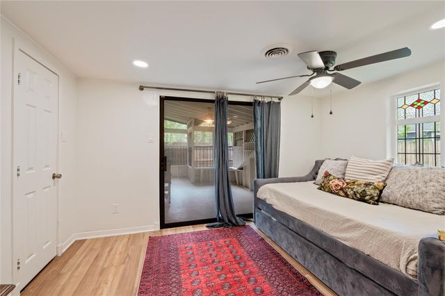 1908 Deats Road, Dickinson, TX 77539