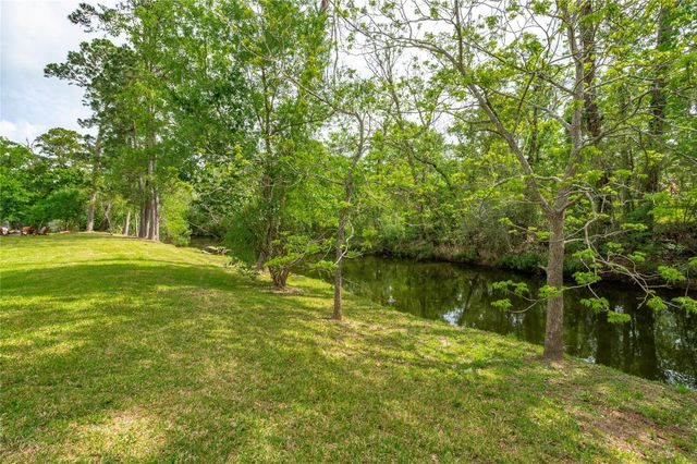 1908 Deats Road, Dickinson, TX 77539