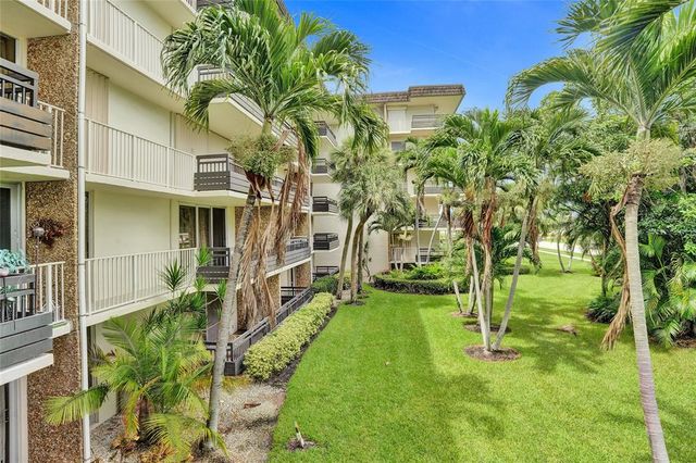 555 NW 4TH AVENUE 2220, Boca Raton, FL 33432