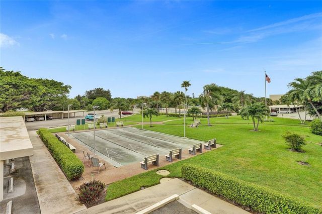 555 NW 4TH AVENUE 2220, Boca Raton, FL 33432