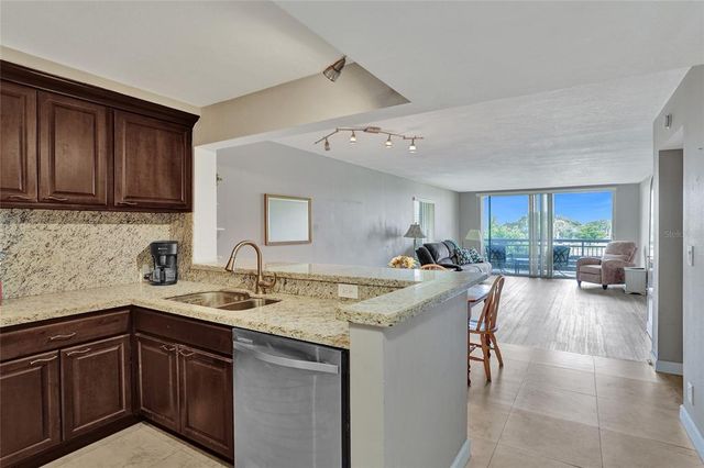 555 NW 4TH AVENUE 2220, Boca Raton, FL 33432