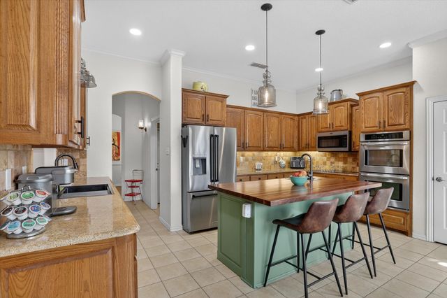 125 River Rock Court, Poolville, TX 76487