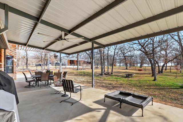 125 River Rock Court, Poolville, TX 76487