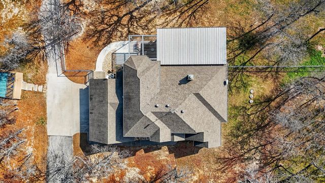 125 River Rock Court, Poolville, TX 76487