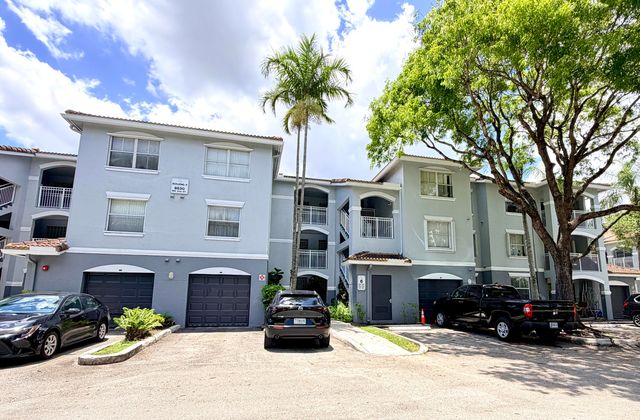 9630 NW 2nd Street 6-308, Pembroke Pines, FL 33024