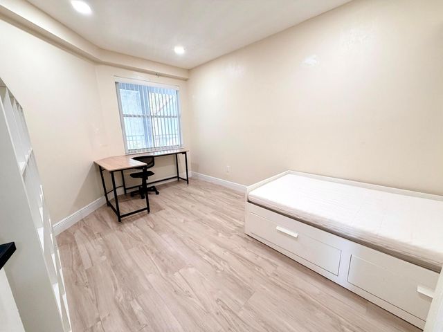 9630 NW 2nd Street 6-308, Pembroke Pines, FL 33024