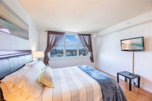 2501 S Ocean Dr 828, Hollywood, FL 33019