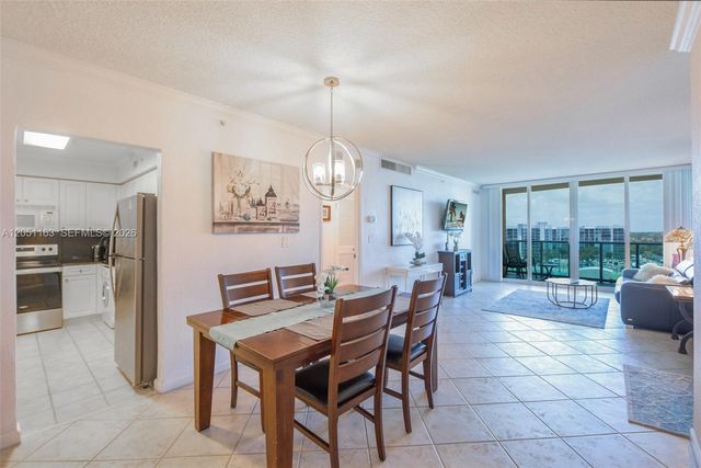 2501 S Ocean Dr 828, Hollywood, FL 33019